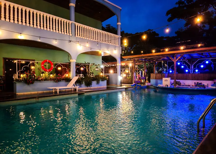 Apartahotel Toro Blanco