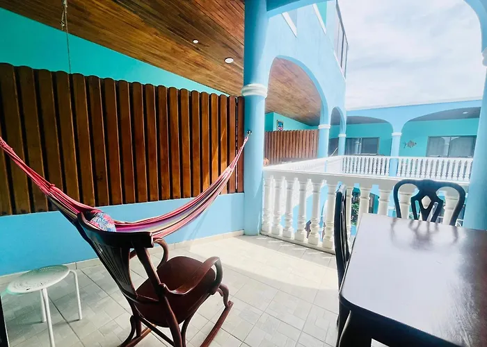 Apartahotel Toro Blanco