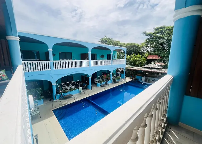 Toro Blanco Apartahotel Coco